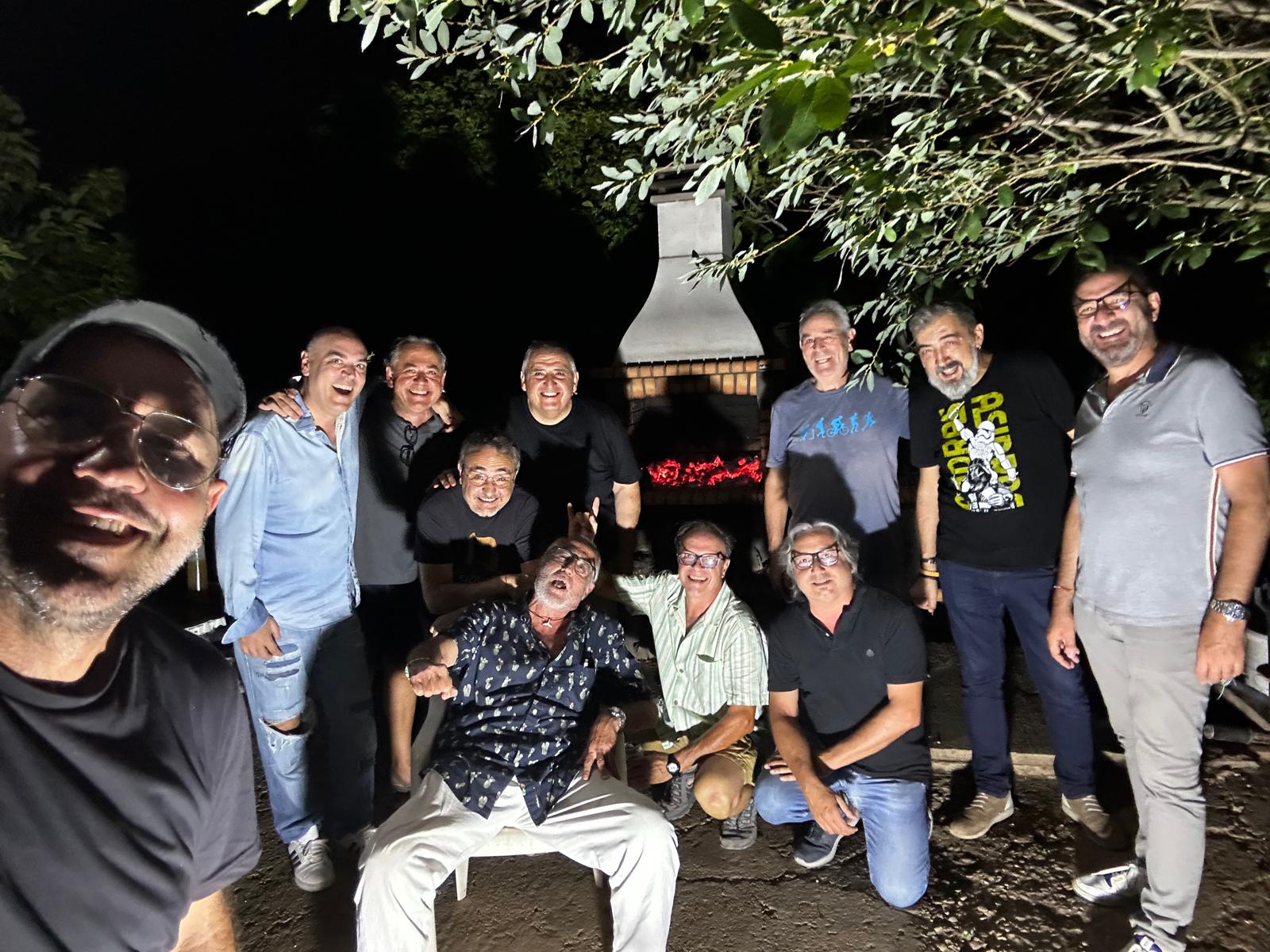 Nit de brases i copa freda a Butsènit