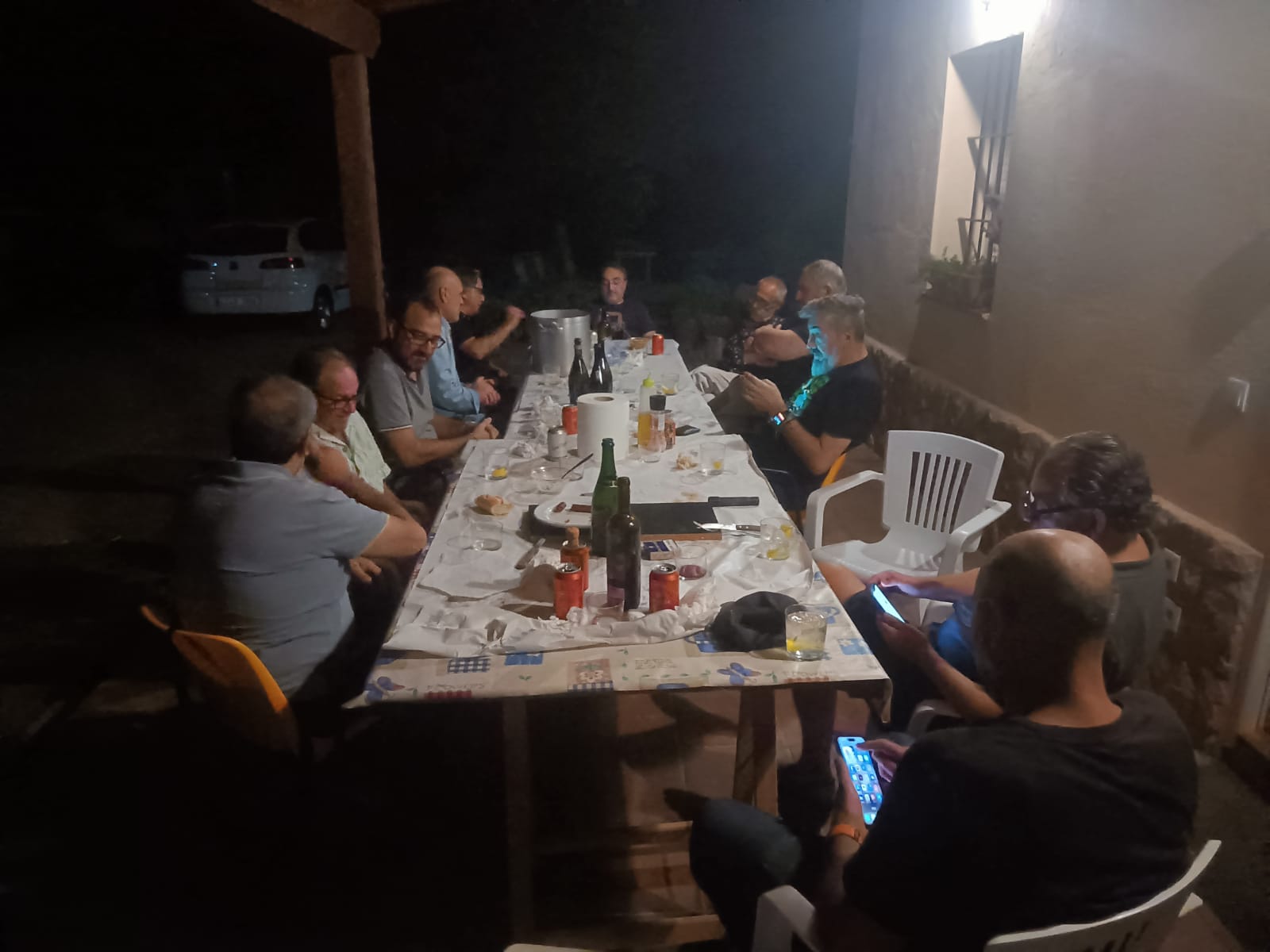 Nit de brases i copa freda a Butsènit