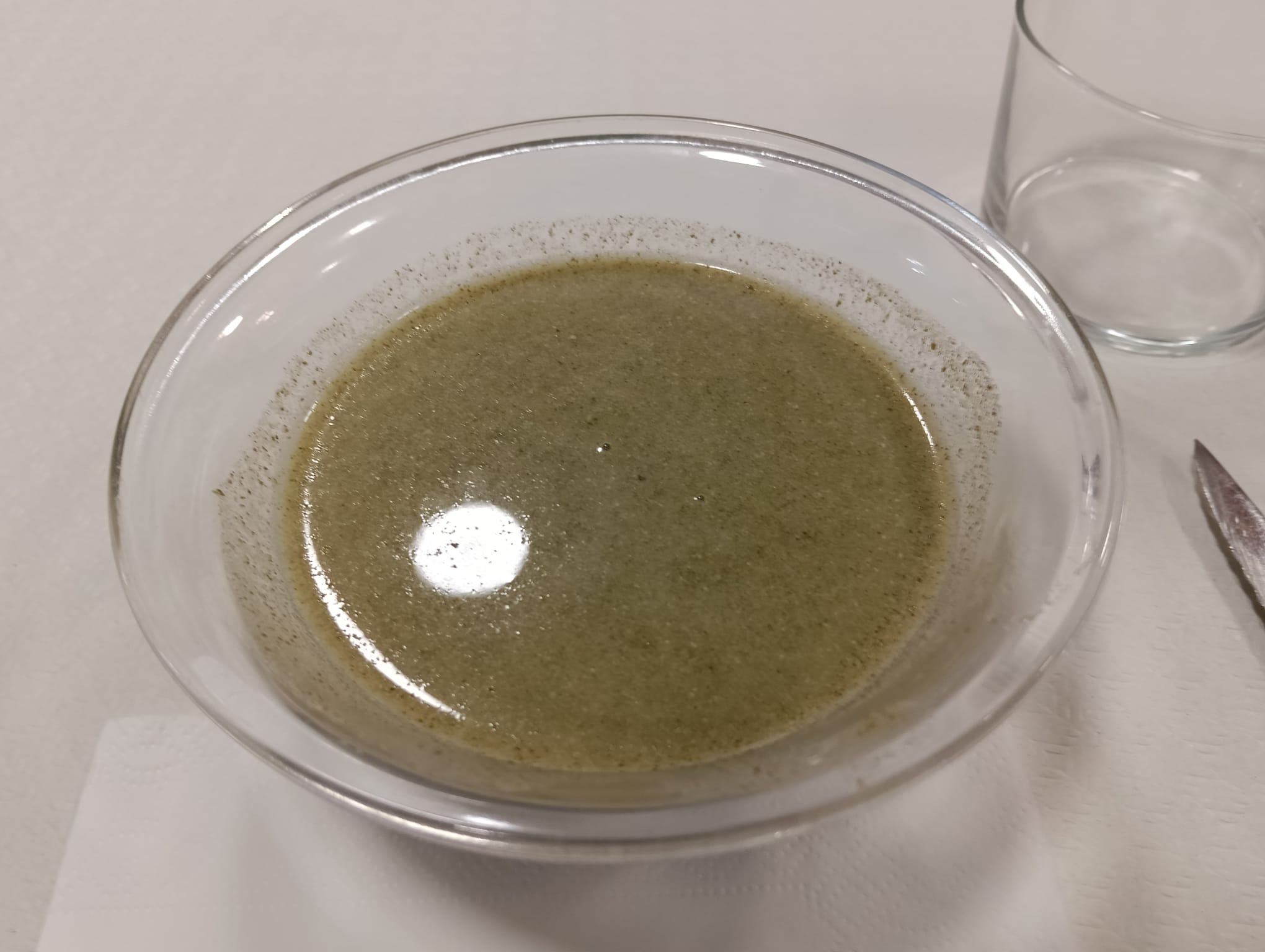 Divendres de primavera a Lo Tall: crema d’ortiga, amanida i cabrit