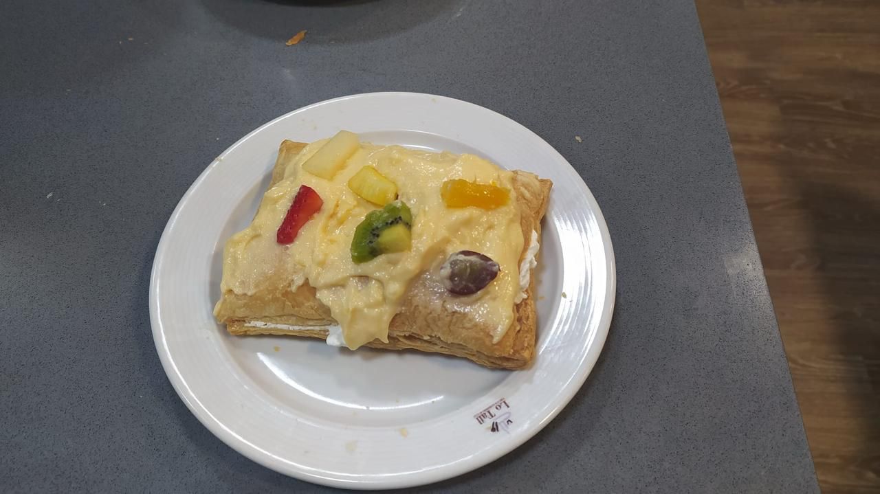 El postre: milfulls de crema de Sant Josep